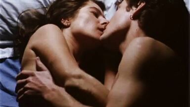 Libby Tanner naked in movie Life