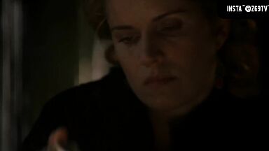 Kissing while bathing girls