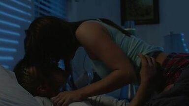 Nikki Moore making sexy stuffs in Cassidy Way