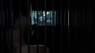 Hot Elisabeth Hower caged, Escape Room