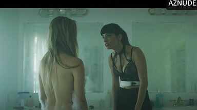 Paula Marcenaro Solinger naked in Girl Next