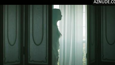 Paula Marcenaro Solinger naked in Girl Next