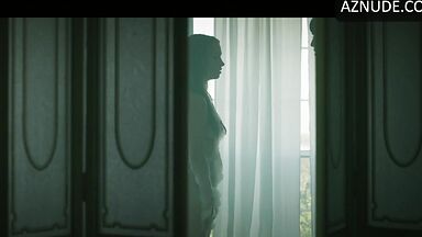 Paula Marcenaro Solinger naked in Girl Next