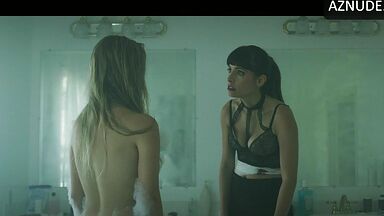 Paula Marcenaro Solinger naked in Girl Next