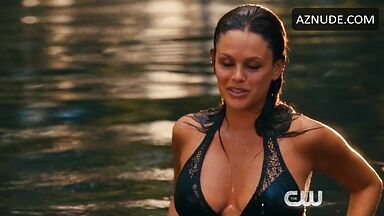 Rachel Bilson posing hot in bikini in The To Do List