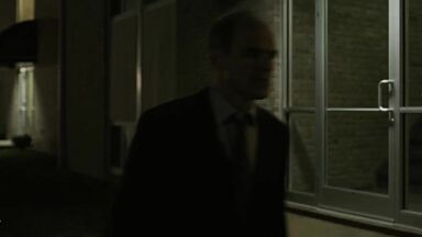 Rachel Brosnahan lesbic encounter in House of Cards