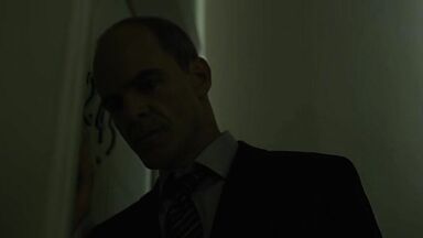 Rachel Brosnahan lesbic encounter in House of Cards