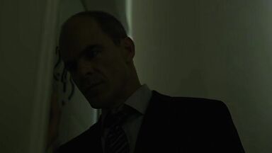 Rachel Brosnahan lesbic encounter in House of Cards