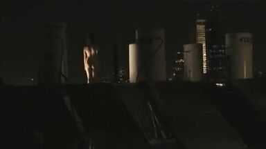 Sivan Levy all naked in S#X Acts