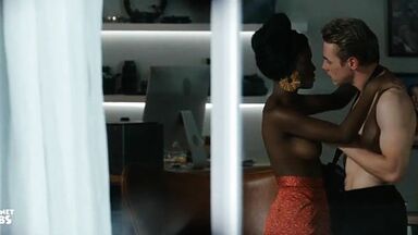 Sydney Sweeney and Natasha Liu Bordizzo sex scenes in The Voyeurs