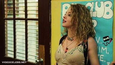 Teen Sydney Sweeney being sexy