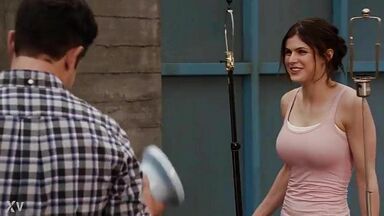 Alexandra Daddario sexy in New Girl
