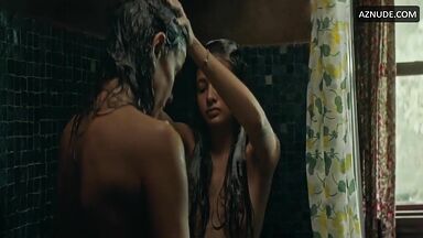 Latin girls bathing together