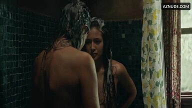 Latin girls bathing together