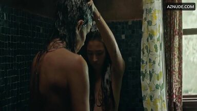 Latin girls bathing together