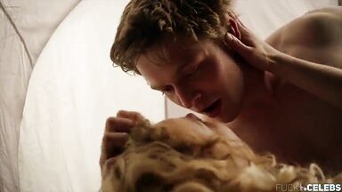 Wrong Turn 5 hottest scenes!