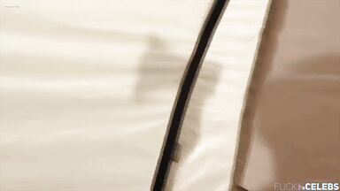 Wrong Turn 5 hottest scenes!