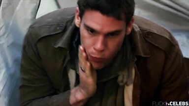 Wrong Turn 5 hottest scenes!