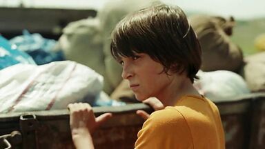 Making up among girls