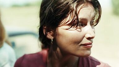 Making up among girls