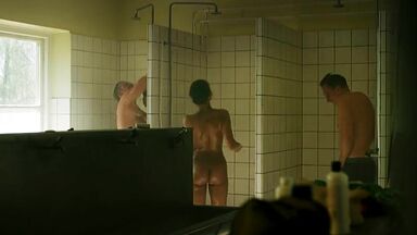 Lola Zackow and Madeleine Martin lesbian scene Dystopia