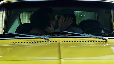 Mariana Nunes and Mari Peixoto lesbic sex in Blaxploitation: A Rainha Negra