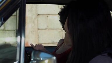 Mariana Nunes and Mari Peixoto lesbic sex in Blaxploitation: A Rainha Negra