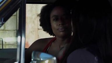 Mariana Nunes and Mari Peixoto lesbic sex in Blaxploitation: A Rainha Negra