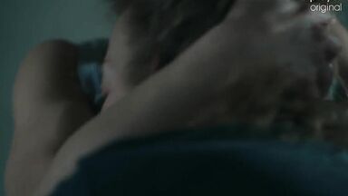 Prison MILFs lesbic kissing