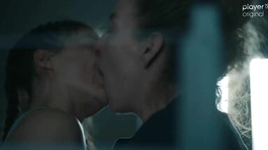 Prison MILFs lesbic kissing