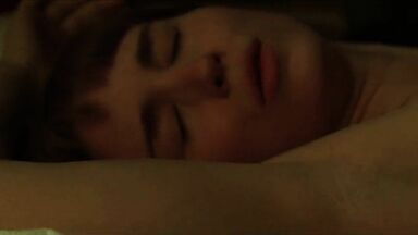 Rooney Mara and Cate Blanchett lesbic scene Carol (2015)