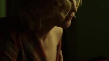 Rooney Mara and Cate Blanchett lesbic scene Carol (2015)