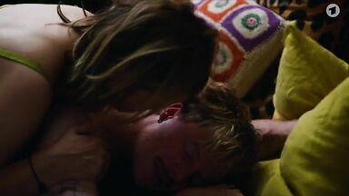 MILF explores her sexuality