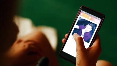 MILF explores her sexuality