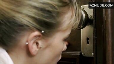 Spanking the teen girl