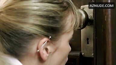 Spanking the teen girl