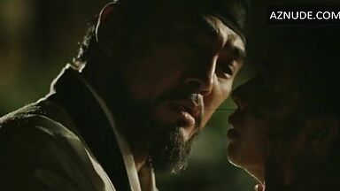 Gyu-Ri Kim show breats Portrait Of A Beauty