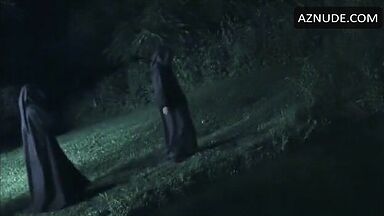 Helga Line naked in Horror Rises From The Tomb