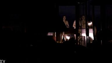 Julianne Moore and Alice Braga naked in Blindness