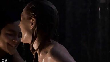 Julianne Moore and Alice Braga naked in Blindness