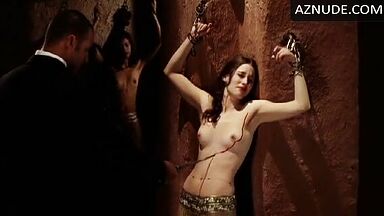 Marie Espinosa torture in Gradiva (C'Est Gradiva Qui Vous Appelle)