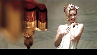 Amy Adams bathing in Miss Pettigrew Lives for a Day