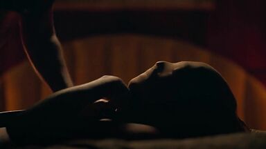 Strangulation during sex in the movie