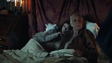 Sexy teen next to old guy