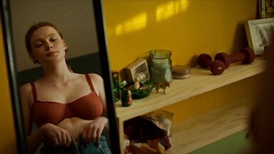 Ines Høysæter Asserson nude in Royalteen (2022)