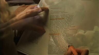 Julia Dietze sex scene in Die Stimmen (2002)