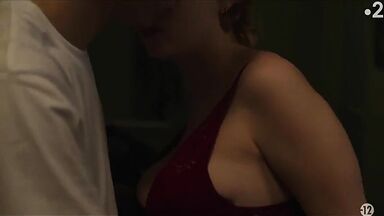 Luna Carpiaux and Marilyn Lima hot sex in ConneXion intime