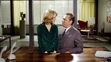 Bodil Steen naked in Pigen Og Millionæren