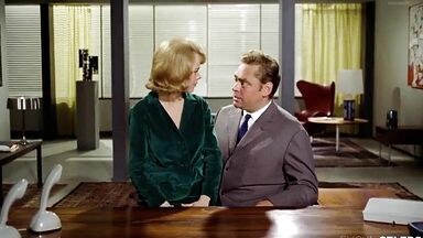 Bodil Steen naked in Pigen Og Millionæren