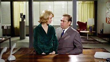 Bodil Steen naked in Pigen Og Millionæren